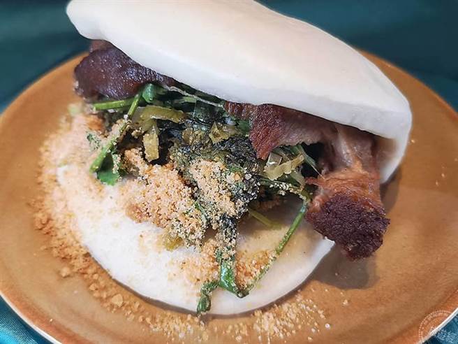 虎咬猪。(洪书瑱摄)