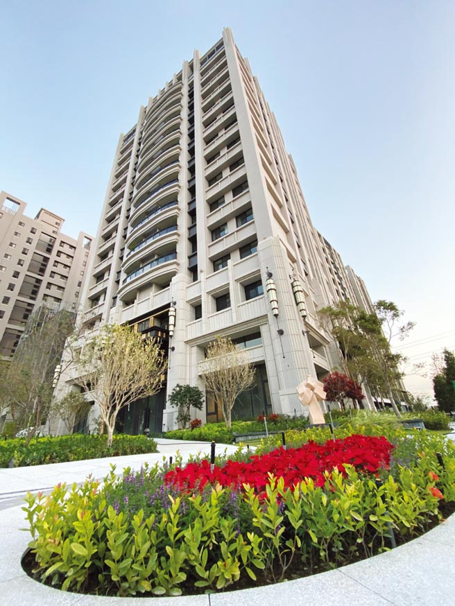 大山子公司昕邑建设去年推第一个住宅建案「鸟语花香」。图／业者提供