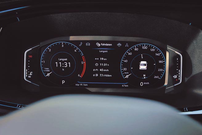 座舱进化标配10.25吋全逻辑数位化仪表板。图／于模珉