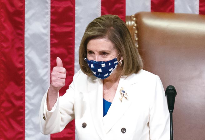 美国国会眾议院议长裴洛西在西藏事件62周年纪念日发表声明，表示美国将继续与西藏人民站在一起。（美联社）