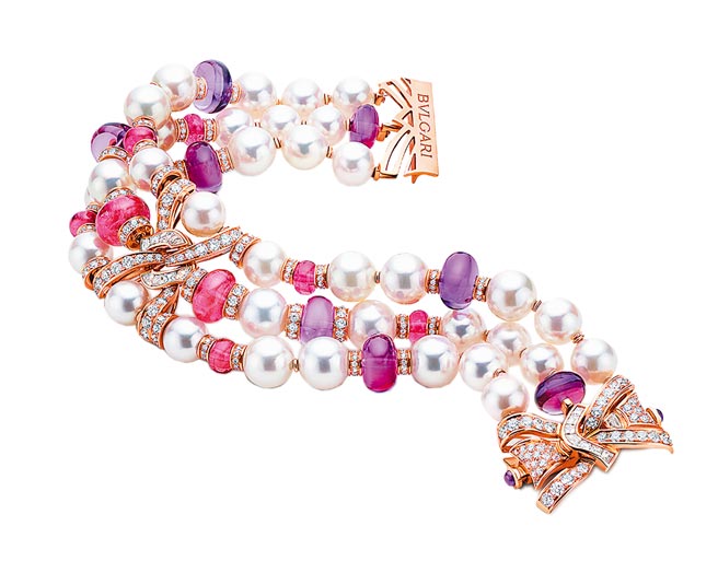寶格麗BAROCKO系列頂級碧璽、珍珠與鑽石手鍊，829萬6000元。（BVLGARI提供）