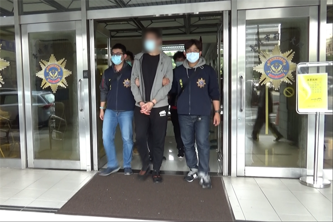 警方查获郑姓男子利用分享机车运毒。（警方提供）