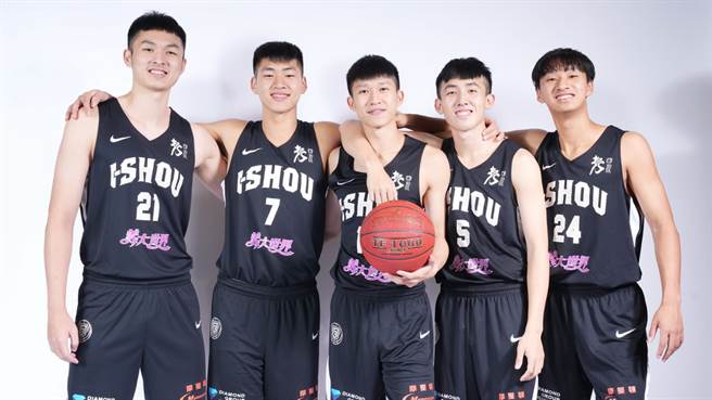 義守大學的先發陣容。(大專體總提供)