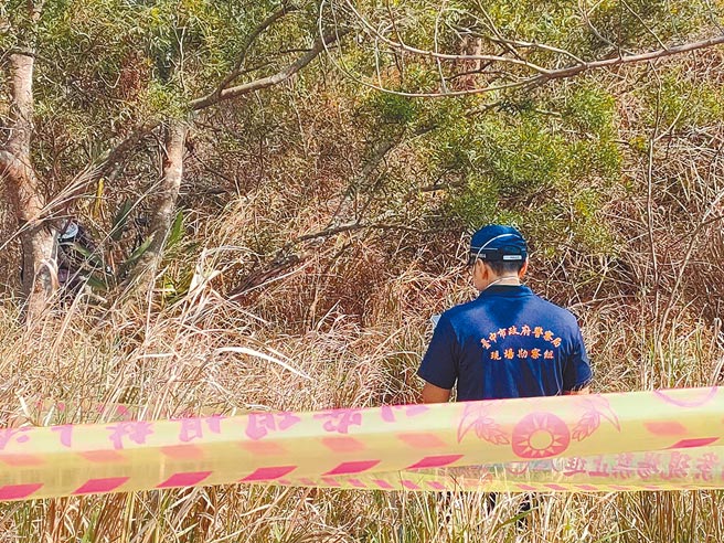 警方分別12日上午11時30分許及下午1時發現陳姓夫妻屍體，釀起這起悲劇原因，尚待檢警相驗後釐清。（民眾提供／盧金足台中傳真）