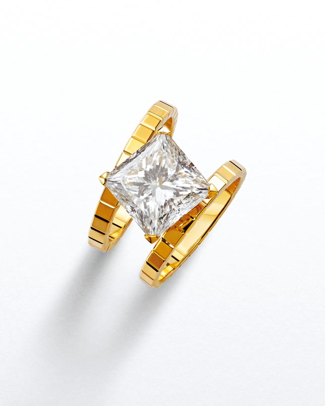 萧邦以不对称手法诠释经典Ice Cube系列珠宝。（CHOPARD提供）