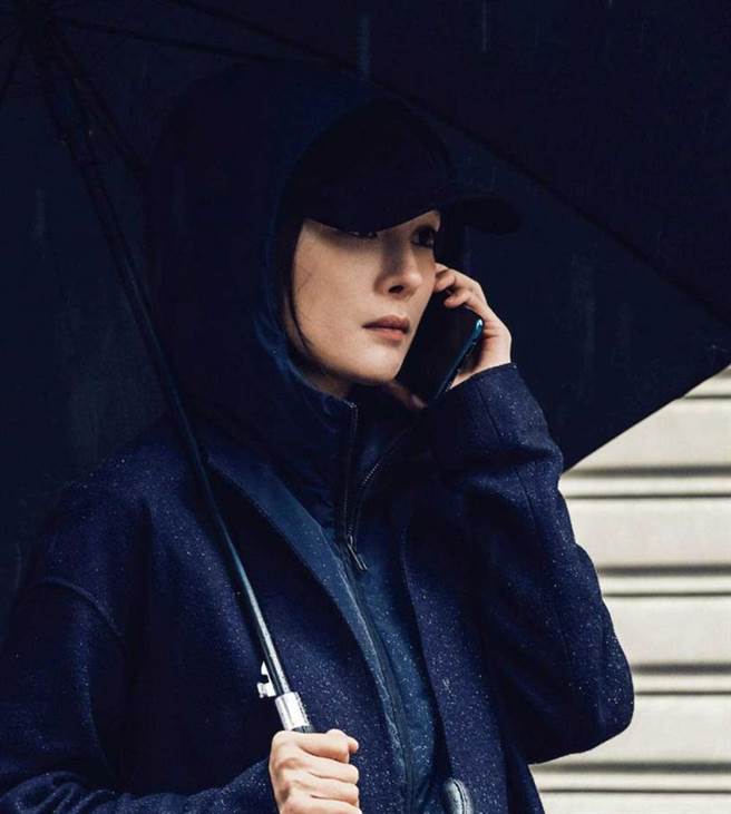 萧子墨在《刺杀小说家》中与杨幂同场对戏，也努力学习对方的工作态度。（图／翻摄自网路）