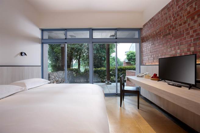 宜蘭傳藝老爺行旅「精緻客房」。（宜蘭傳藝老爺行旅提供）