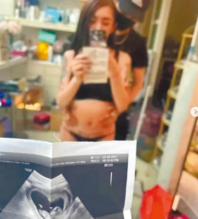 變性網紅罔腰13日凌晨終於承認自己沒有懷孕，並跟所有人道歉。（翻攝自罔腰IG／劉宥廷高雄傳真）