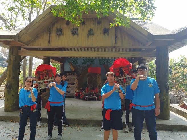 左镇区口社寮阿立祖坛于清同治年间与左镇北极玄天上帝合坛。（刘秀芬摄）