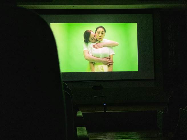 郭文泰影展内容片段。（邓博仁摄）