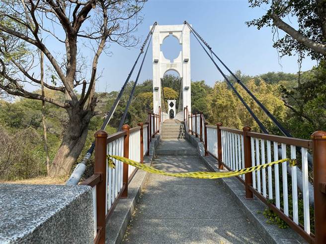 彰化市八卦山華陽吊橋傳出有男子墜橋身亡，死者竟是保四總隊警官。（資料照）