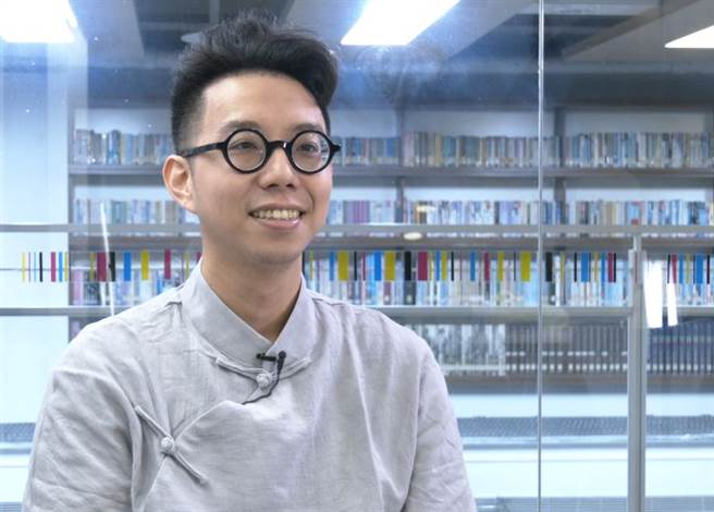 网红算命师简少年钻研面相学多年，有一番独特见解。(图摄自/记者郑筱璇)