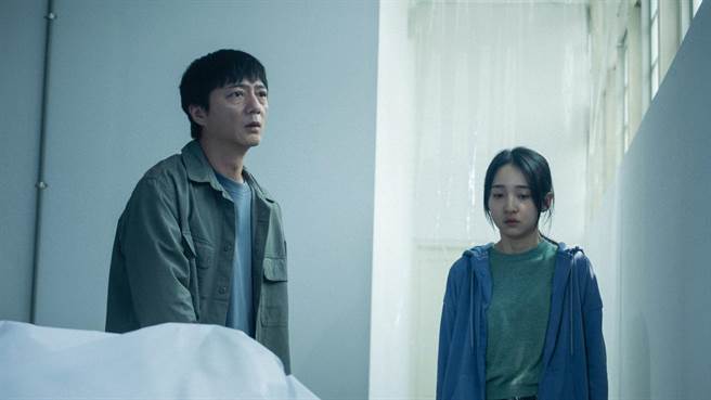 蓝苇华和李沐共同飙戏。图／相信音乐提供