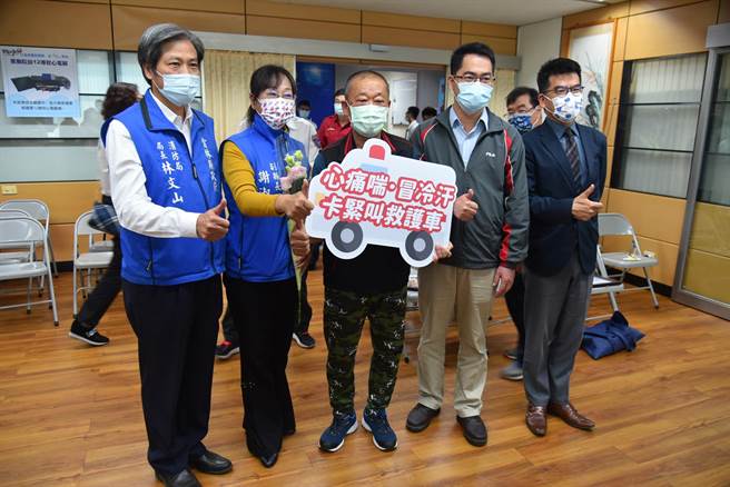 雲林縣消防局推動救護車裝設心電圖機，助10餘名急性心肌梗塞患者重獲新生。（張朝欣攝）