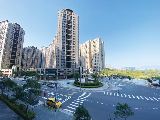 龜山A7合宜宅在4月陸續滿五年解封，屋主獲利了結釋出，將形成大量供給。圖／台灣房屋提供