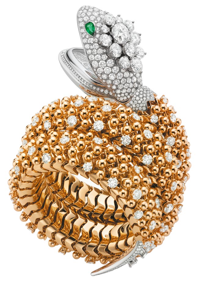 寶格麗Serpenti Misteriosi Pallini珠寶表。（寶格麗提供）