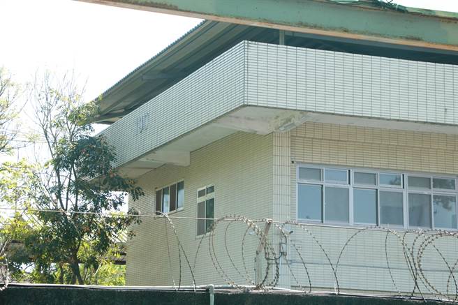 原为401厂北印所的130号大楼，未来将作为非营利幼儿园预定地。（黄婉婷摄）