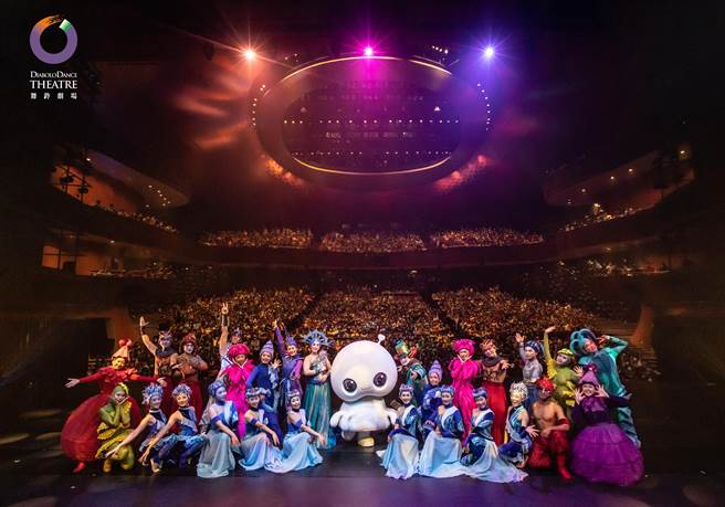 新竹市兒童節系列活動，本周起開跑，20日晚先有《舞鈴劇場》在大湳雅公園演出。（新竹市政府提供／陳育賢新竹傳真）