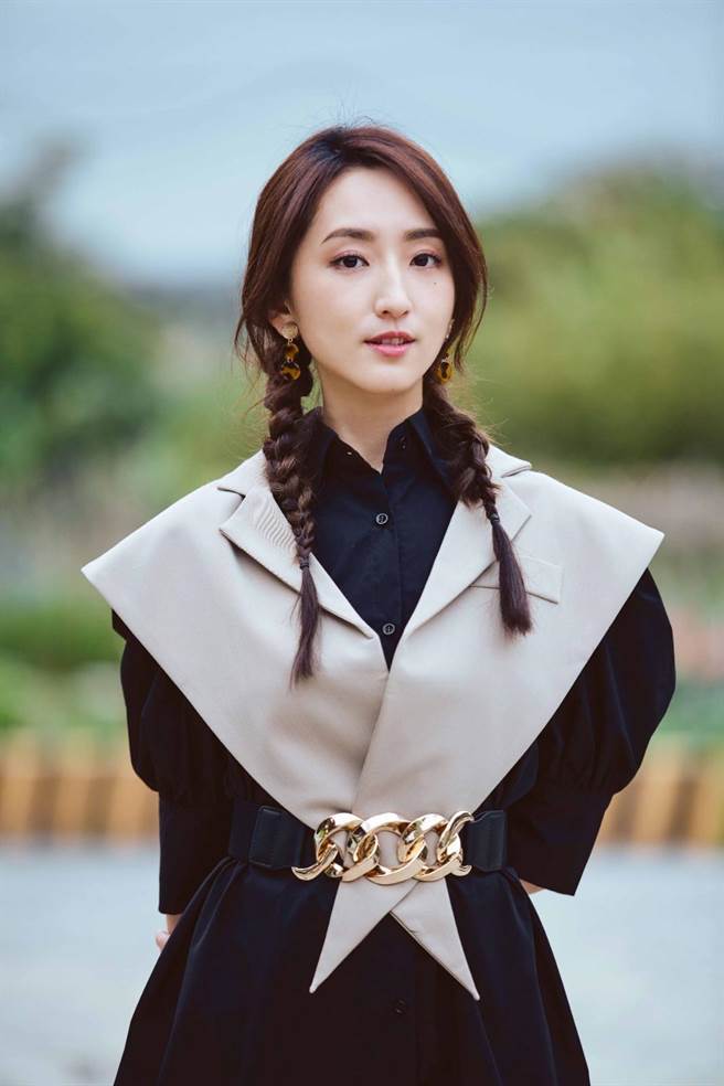 柯佳嬿戲中扮演「雲之神」。（三鳳製作提供）