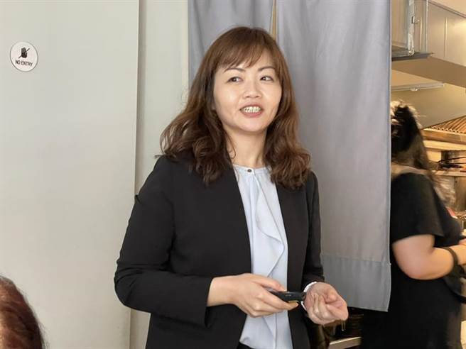 安聯AI人工智慧基金產品經理黃詩琴。（圖／魏喬怡）
