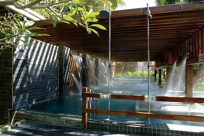 苗栗县泰安温泉区已有超过百年歷史，参加交通部「台湾好汤金泉奖」票选活动，期望把荣耀留在苗栗，鼓励民眾踊跃投票。（苗栗县政府提供／何冠娴苗栗传真）