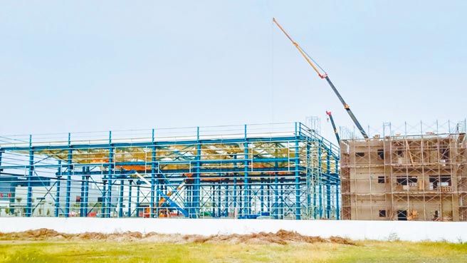 和发园区投资破500亿元，厂商紧锣密鼓赶工进驻。（高市经发局提供／柯宗纬高雄传真）