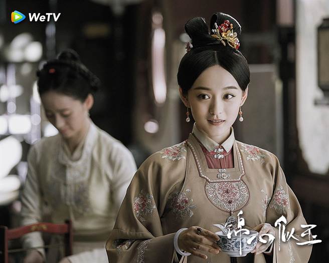 何泓姗在《锦心似玉》饰演恶女乔姨娘。（WeTV提供）