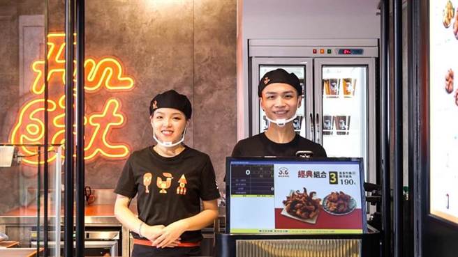 繼光香香雞今日宣布自3月起，全台繼光香香雞門市副店長加薪！（圖/業者）
