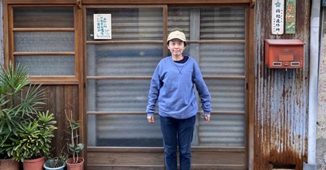 1万元得奖者林小姐。(图/1111人力银行提供)
