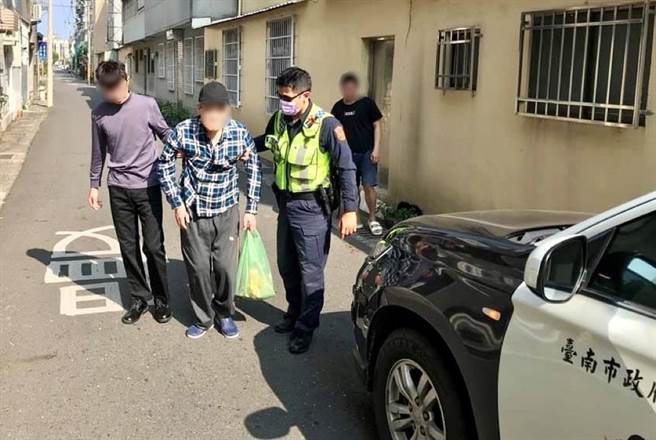 警政署民调显示，台南市治安满意度连续32季第一，市长黄伟哲期勉警继续守护市民生命财产安全。（台南市政府提供／庄曜聪台南传真）