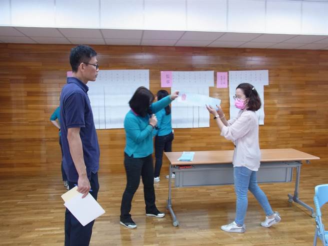 云林县虎尾镇农会顺利选出理、监事，总干事遴选恐难产。（张朝欣摄）