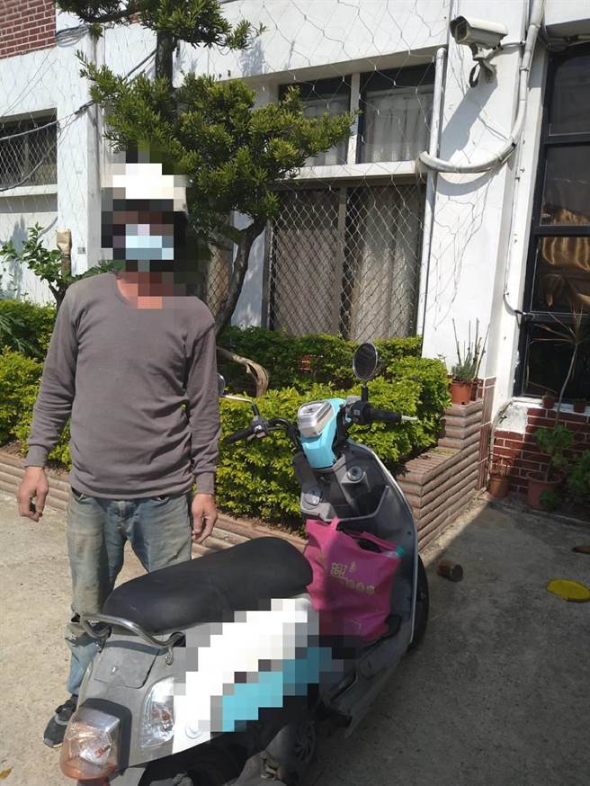 洪姓工人上班时喝啤酒消暑，收工后酒驾遭拦检移送法办。（警方提供）