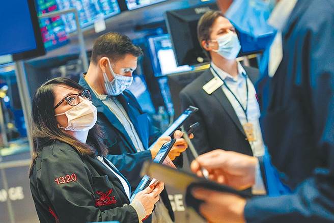 全球经济或将迎来一轮恶性通膨，或将迫使联准会较原计划提前採取加息行动。图为纽约证券交易所。（美联社）
