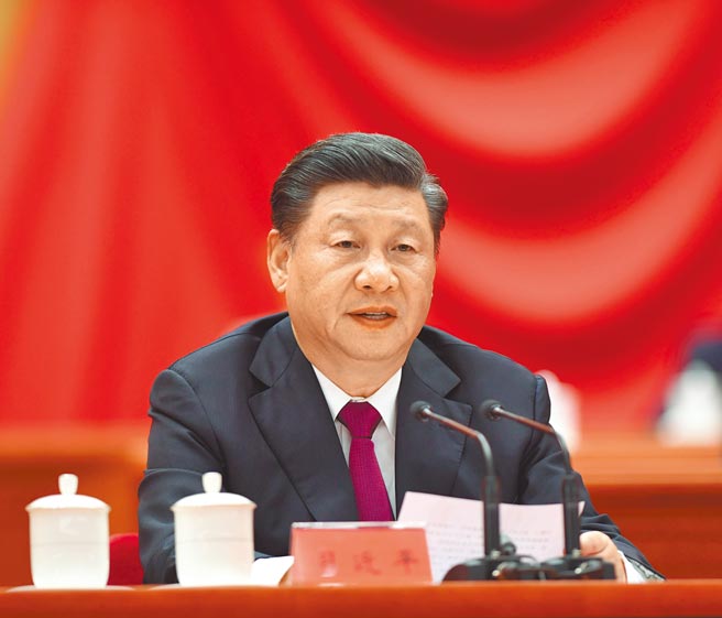 大陆国家主席习近平15日主持中央财经委员会时说出重话，强调要提升监管能力，防止资本无序扩张、实现反垄断监管力量，「金融活动要全部纳入金融监管」。（新华社）