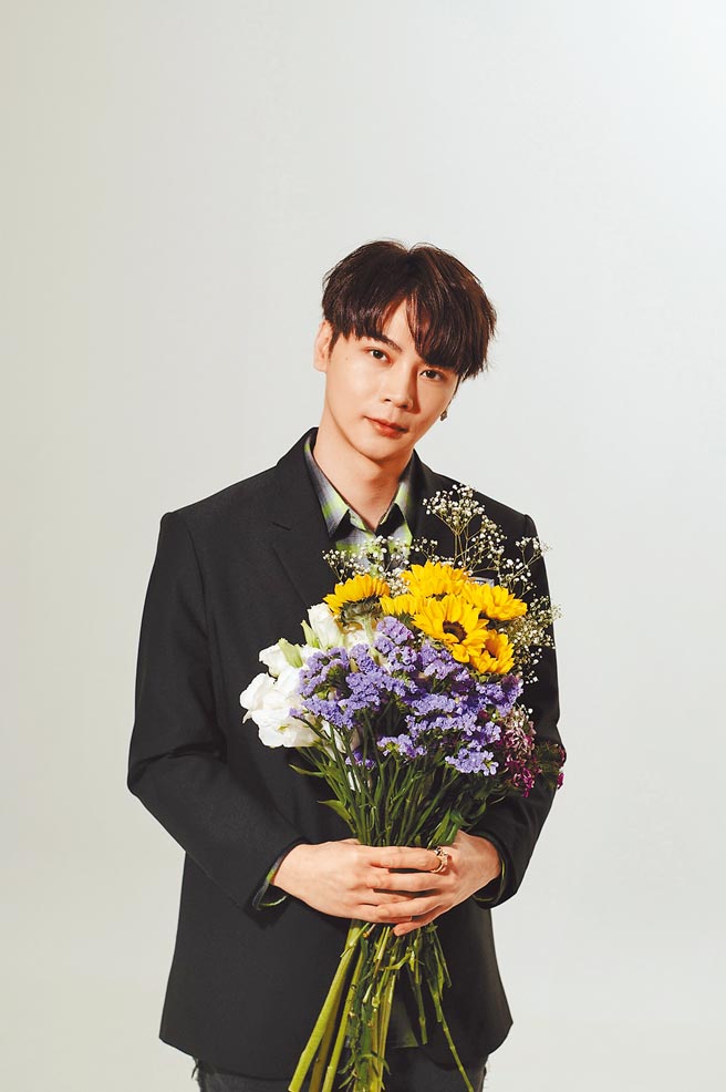 古曜威将赴大陆选秀节目担任共演明星嘉宾，正忙筹备新歌。（红心字会提供）