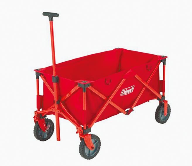 Global Mall林口A9店的早点名露营生活馆推荐Coleman四轮拖车，原价6590元，优惠价4990元。（Global Mall提供）