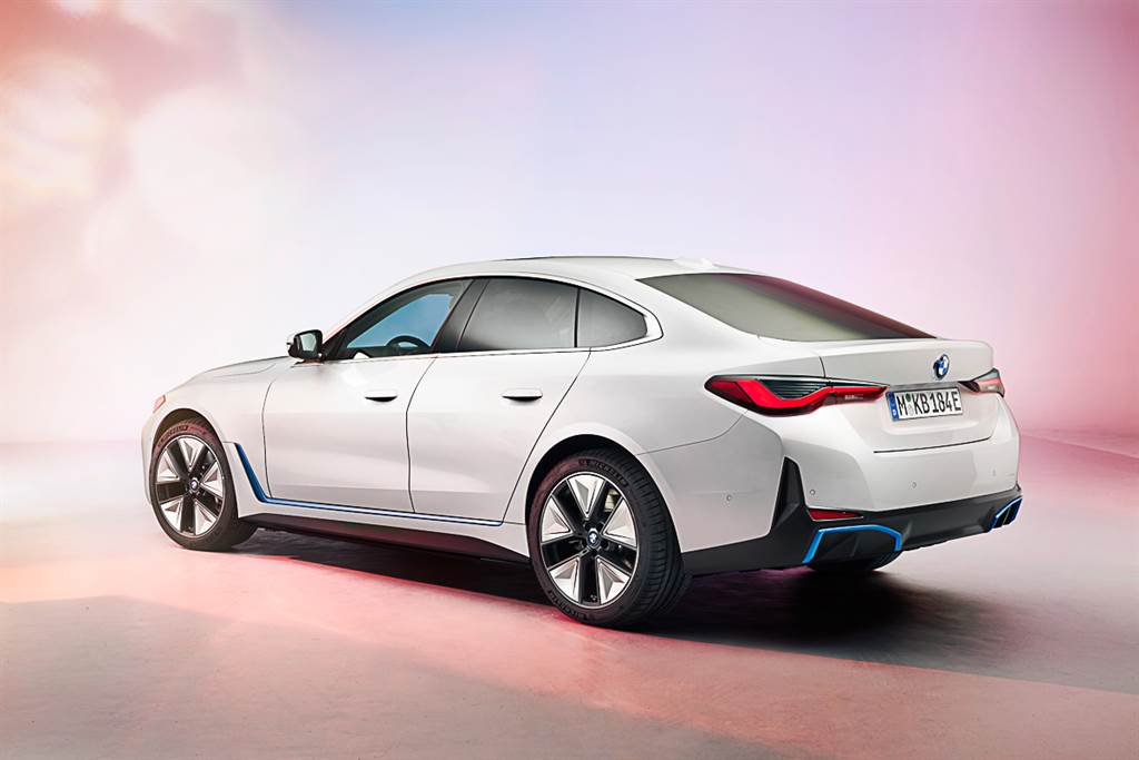 BMW佈達集團電氣化計畫要點 i4現場同步亮相 定於第二季正式進攻市場
