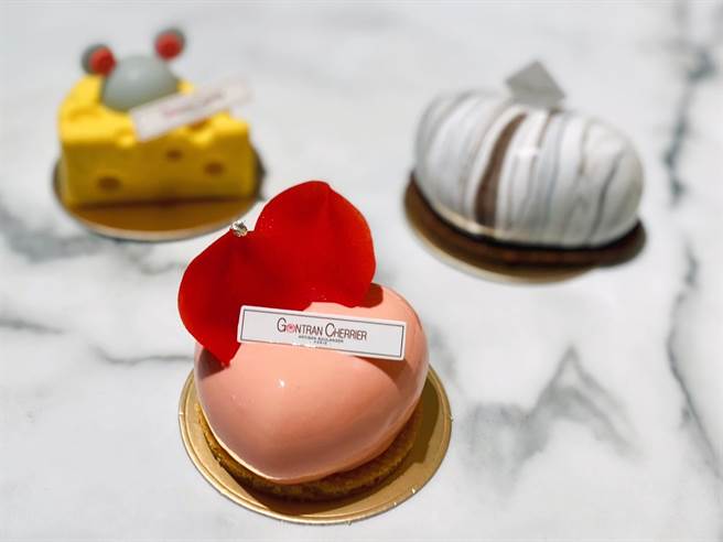 比漾广场Gontran Cherrier恋心170元（中起顺时针）、芒果吃乳酪160元、云石170元。（比漾广场提供）