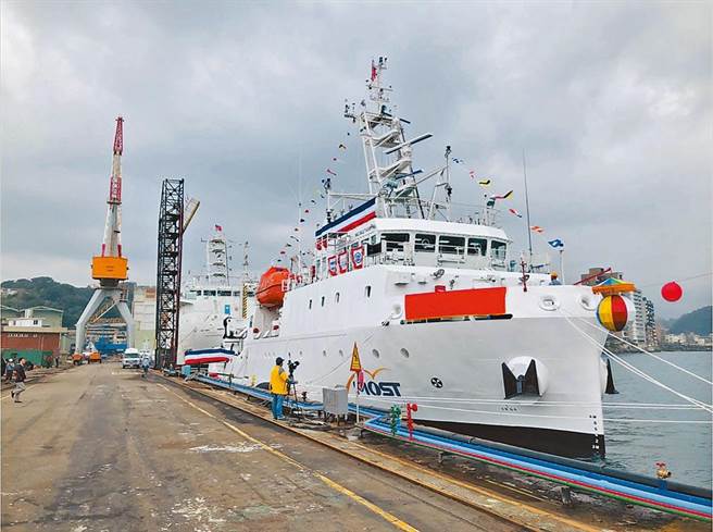 台船增资案官股全未认购，将改以特定人认购。（资料照）