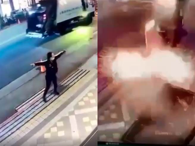 酒店门口的监视器随之曝光，男子在门口双手高举炸弹后吼叫「大家都闪开！」接着就将1枚炸弹丢在门口，炸弹随即炸出1个大火团，画面也被火光覆盖。（图／翻摄自爆料公社）