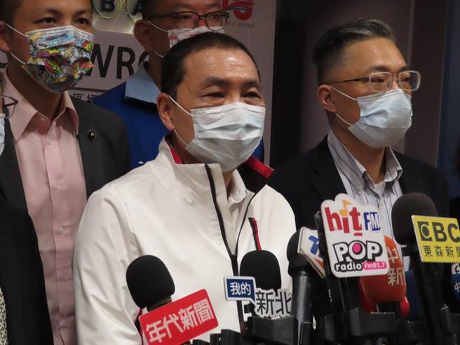 水肥站落腳蘆洲遭抗議 侯友宜：持續溝通盼創雙贏。（葉德正攝）