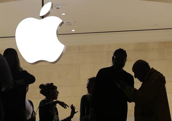 立讯打入iPhone供应链，威胁鸿海的代工地位。（美联社）