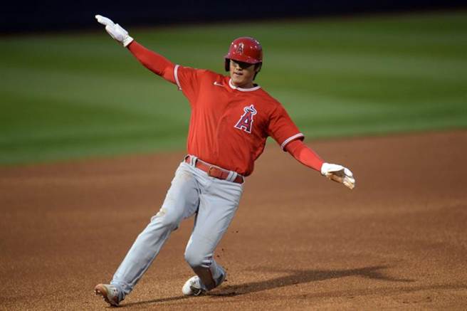 天使队强打大谷翔平春训打击率战上6成。（美联社）