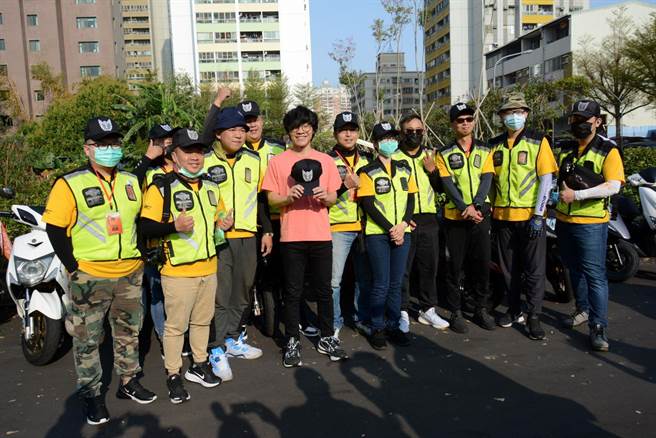 卢广仲今担任「2021不老骑士为爱千里」公益大使。（弘道老人福利基金会提供）