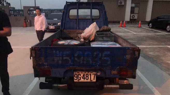 笨賊專偷二手輪胎、熱水器、冷氣、電視想賣沒人要，多次遭逮遭覊押。(警方提供)