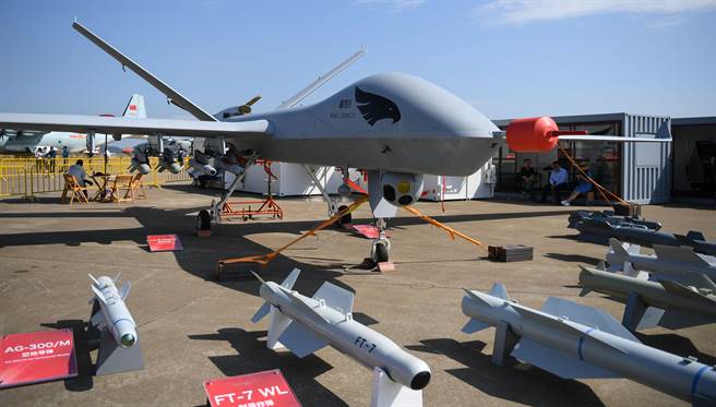 「翼龙II」型无人机2018年11月在第12届珠海航展上展示的画面。（新华社）