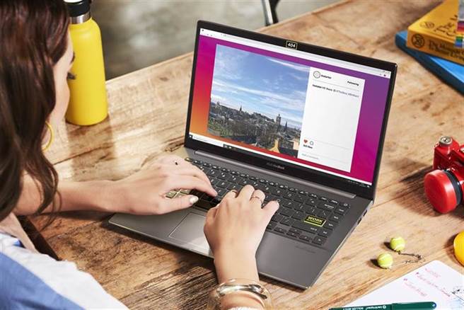 今年第一季个人电脑销售年成长达32%。(华硕提供／黄慧雯台北传真)