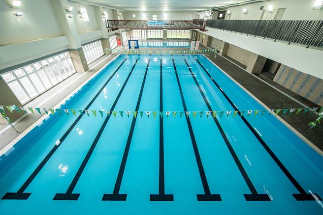 新屋区终于有新游泳场馆可用了。（黄婉婷摄）