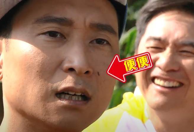 浩子脸上有鸭屎。（民视提供）