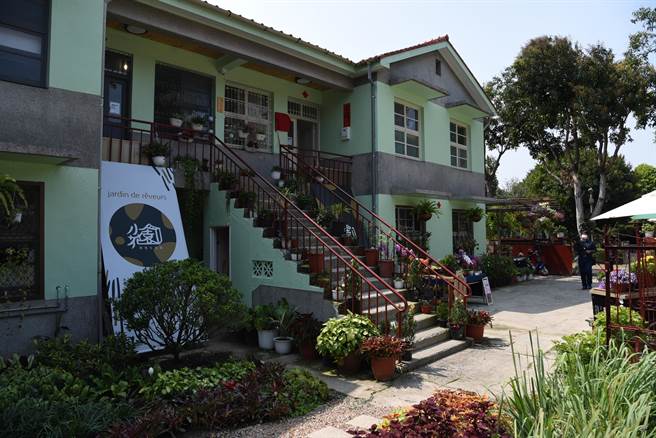 中兴新村第一家合法民宿—小花园梦想生活家，近日开张。位于南投县南投市光明四路，是首批引进文创产业省府宿舍活化创生聚落计画的成员。（南投县政府提供／黄立杰南投传真）